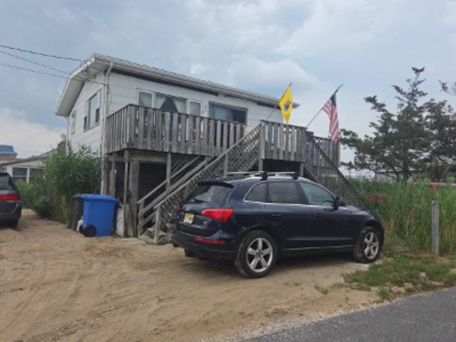 House for sale in Manahawkin, New Jersey