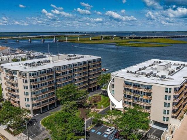 Condo for sale in Ocean City Condo for sale in Ocean City
