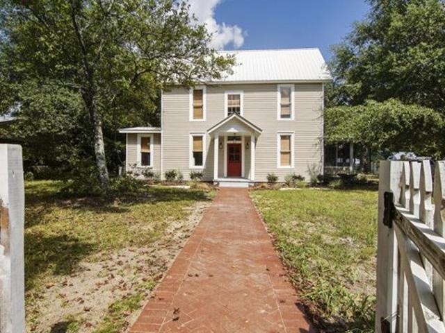 House for sale in Defuniak Springs, Florida