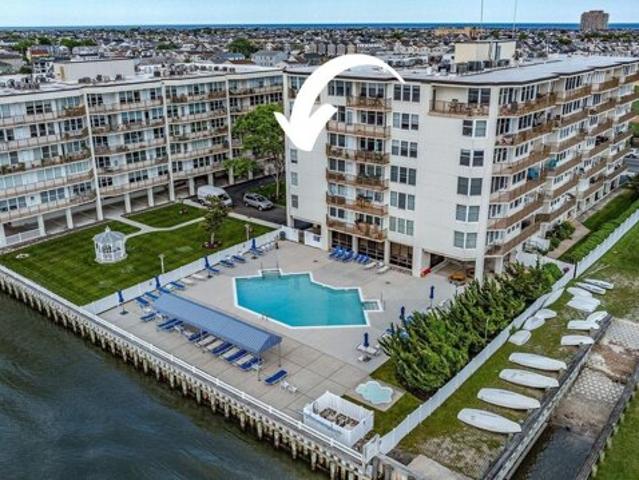 Condo for sale in Ocean City