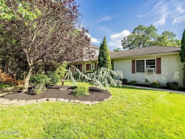 House for sale in Toms River