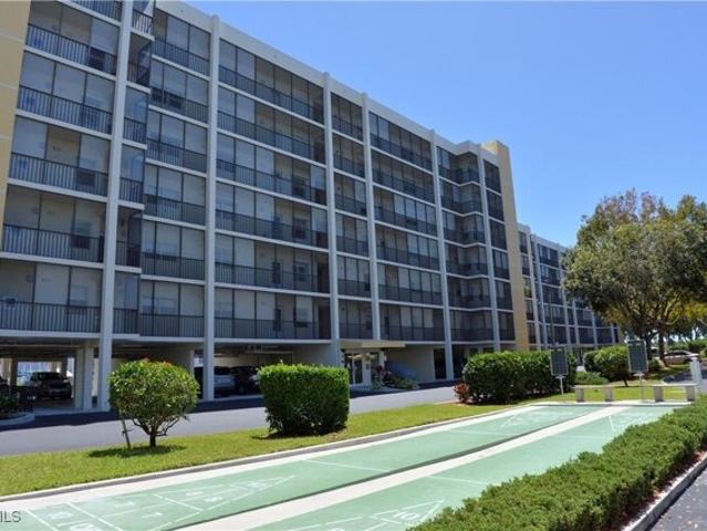 Condo for sale in Fort Myers Beach Condo for sale in Fort Myers Beach