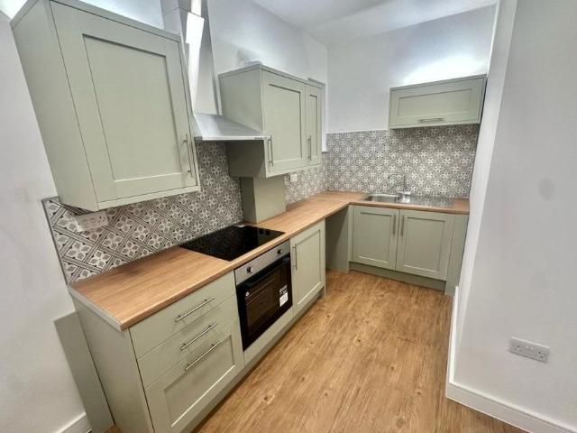 Apartment for rent in Hillhouse, Huddersfield