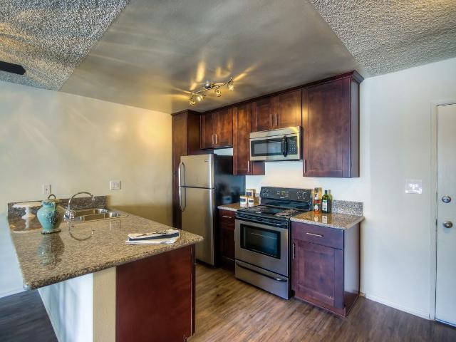 Apartment for rent in Santa Monica, California