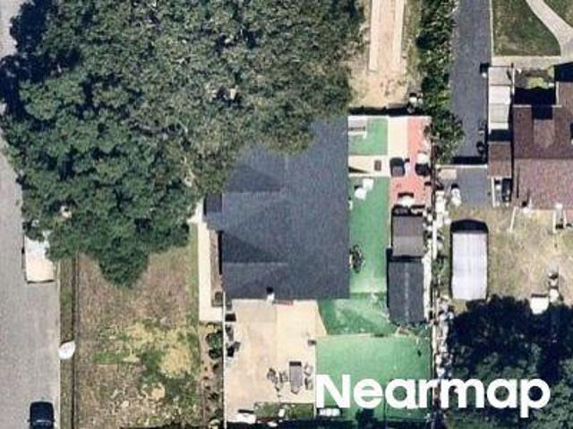 House for sale in Bohemia, New York