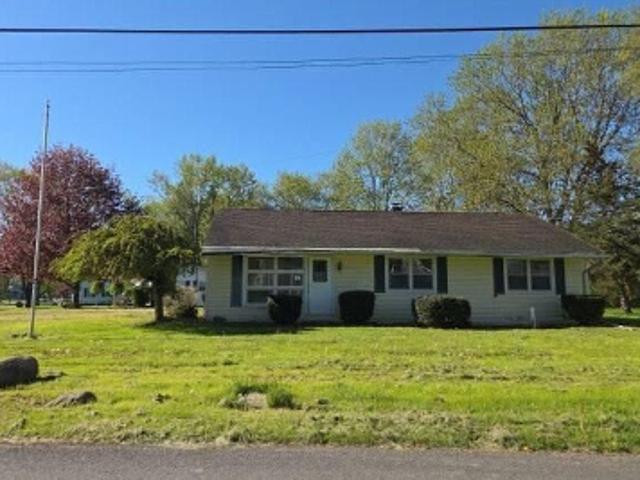 House for sale in Niagara, New York