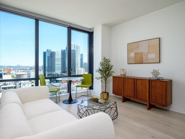 Condo for sale in Hudson, New Jersey