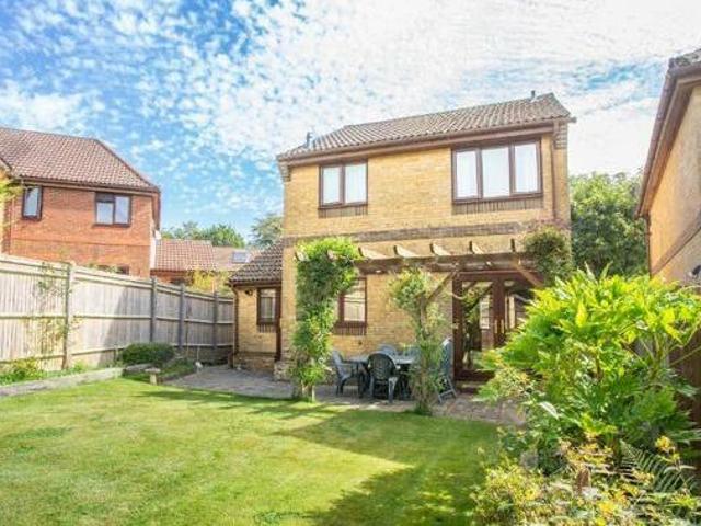 House for sale in Barretts Park, Cross In Hand