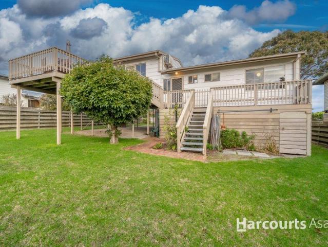 House for sale in Cowes, Victoria
