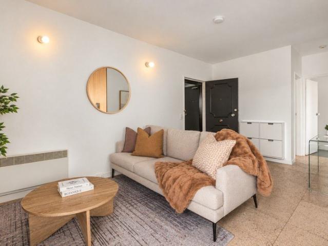 Apartment for sale in St Kilda, Melbourne