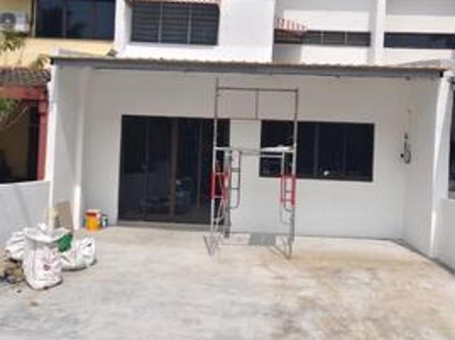 Terraced House for rent in Barat Daya, George Town