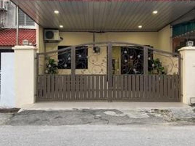 Terraced House for rent in Barat Daya, George Town