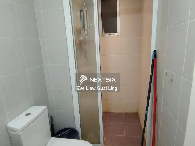Shop for rent in Georgetown, Penang