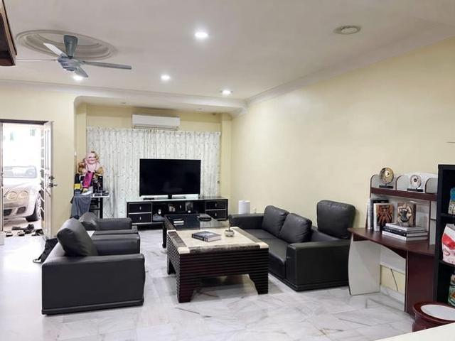 Terraced House for sale in Petaling, Subang Jaya