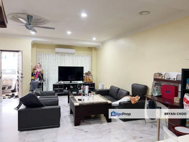 House for sale in Petaling, Subang Jaya