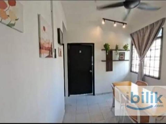 Room for rent in Georgetown, Penang