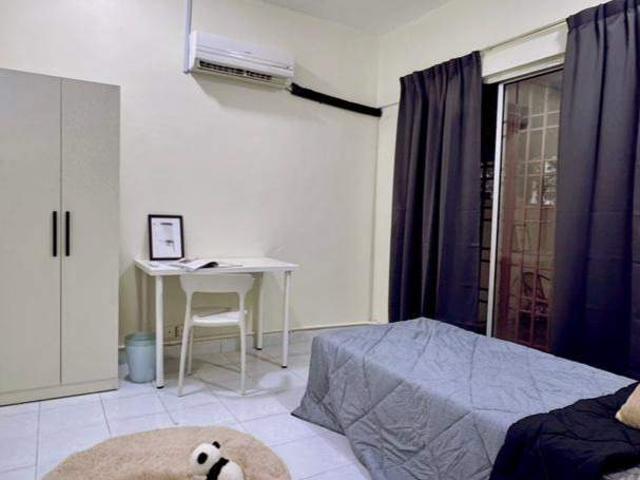 Room for rent in Georgetown, Penang