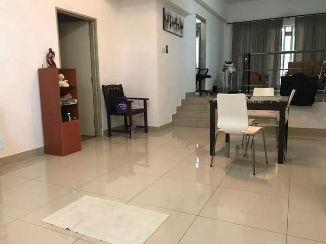 Townhouse for rent in Petaling, Subang Jaya