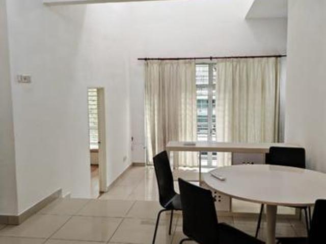 Townhouse for sale in Petaling, Subang Jaya