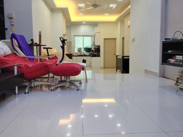 Townhouse for sale in Petaling, Subang Jaya