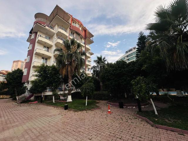 Aksu, Antalya içerisinde satılık mülk