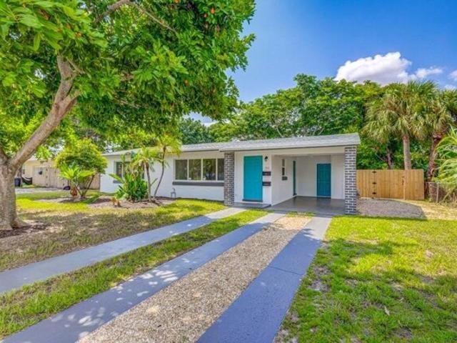 House for sale in Lake Park, Florida