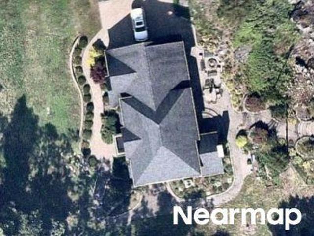 House for sale in Avon