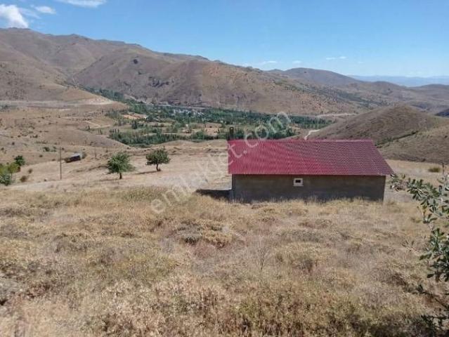 Bayburt içerisinde satılık Villa