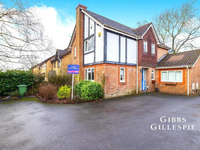 House for rent in London Borough of Hillingdon, Greater London