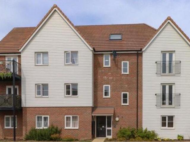 House for sale in Acol, Kent
