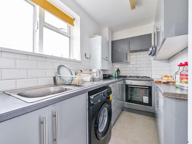 Apartment for rent in Saint Pancras, Greater London