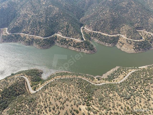 Bayindir, İzmir içerisinde satılık mülk