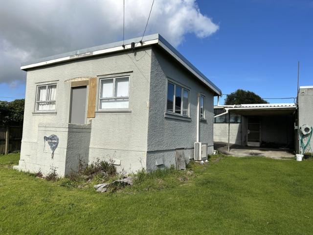 House for rent in Baylys Beach, Northland