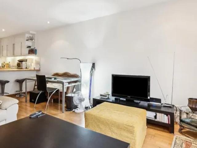 Apartment for rent in Bayswater, Greater London