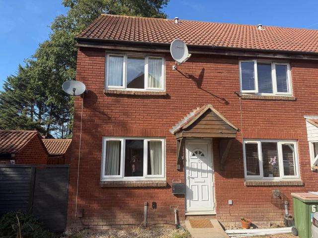 House for rent in South Beckton, Greater London