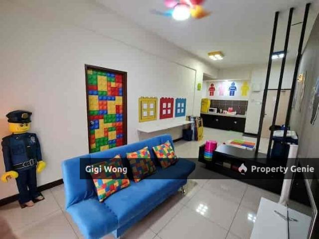 Condominium for rent in Malaka