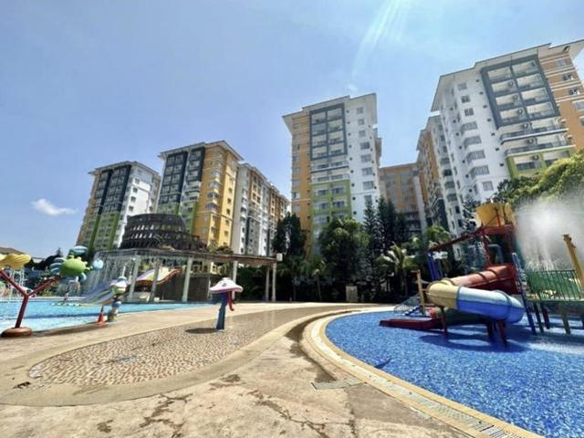 Condominium for sale in Bukit Katil, Malaka