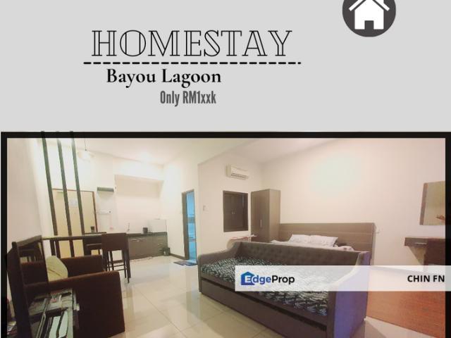 Condominium for sale in Malaka