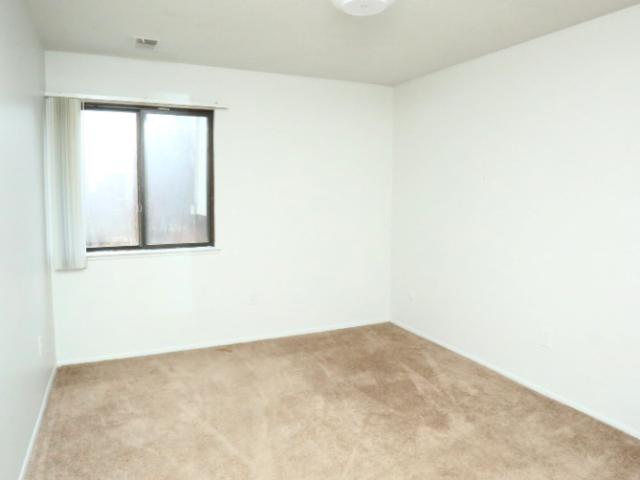 Apartment for rent in Carrollton, Michigan