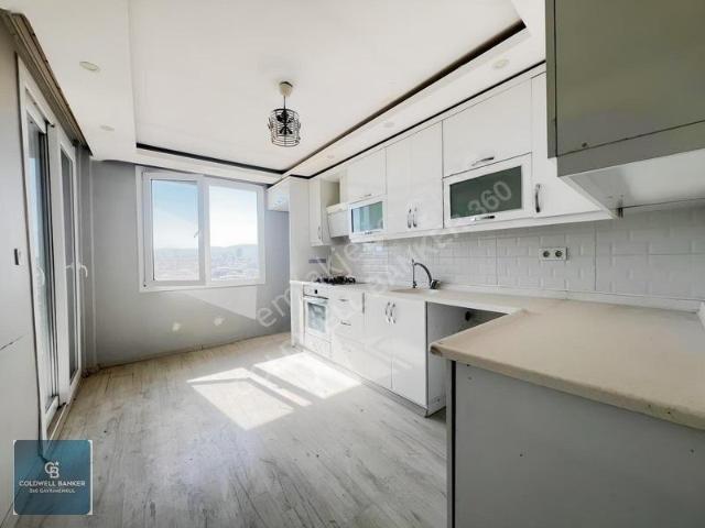 Muhittin Erener Mahallesi, Bayraklı içerisinde satılık Villa