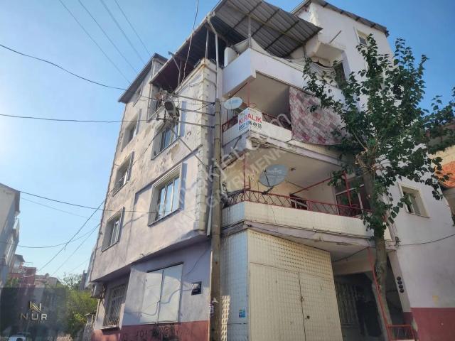 Alpaslan Mahallesi, Bayraklı içerisinde kiralık mülk