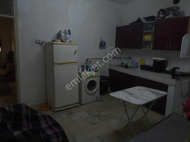 Bayrakli, İzmir içerisinde kiralık mülk