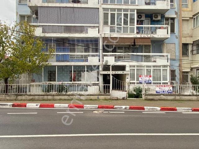 Bayrakli, İzmir içerisinde kiralık mülk