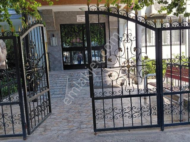 Osmangazi Mahallesi, Bayraklı içerisinde kiralık mülk