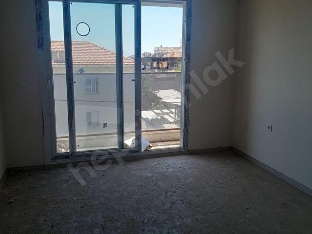 Bayrakli, İzmir içerisinde satılık mülk
