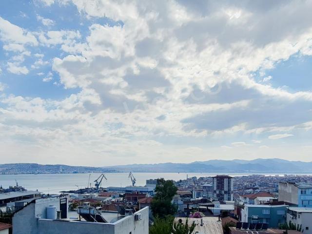Gümüşpala Mahallesi, Bayraklı içerisinde kiralık mülk