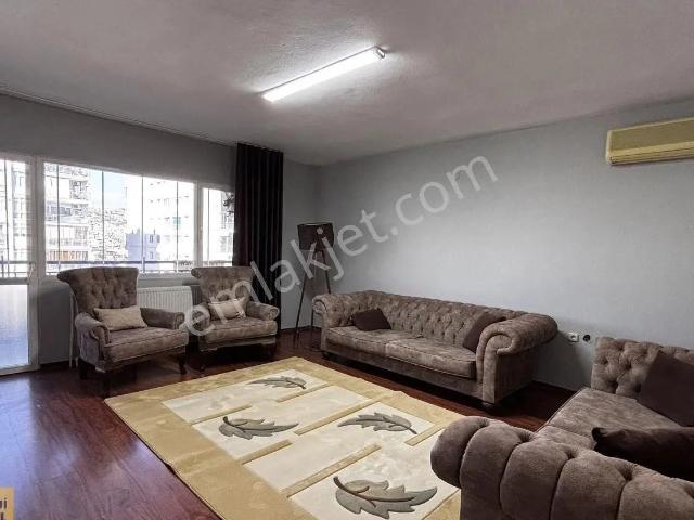 Seyhankent Sitesi, Bayraklı içerisinde kiralık mülk