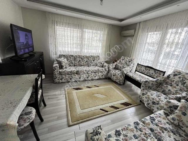 Bayrakli, İzmir içerisinde kiralık mülk