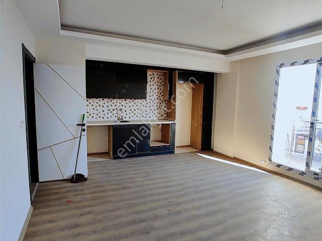 Bayrakli, İzmir içerisinde satılık mülk