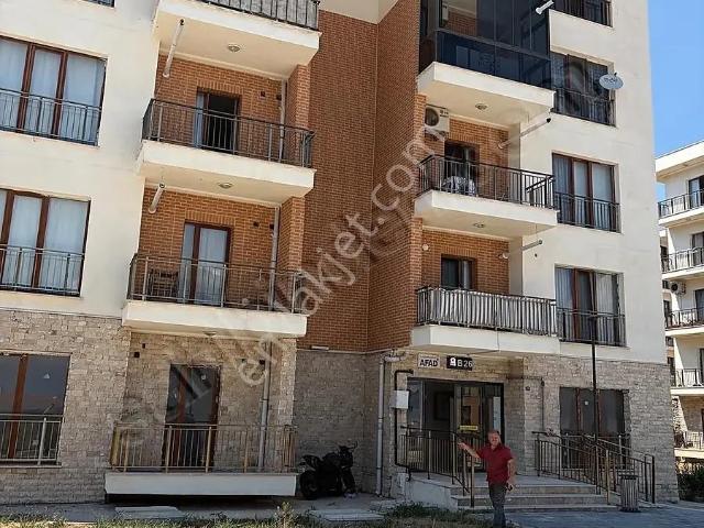 Bayrakli, İzmir içerisinde kiralık mülk